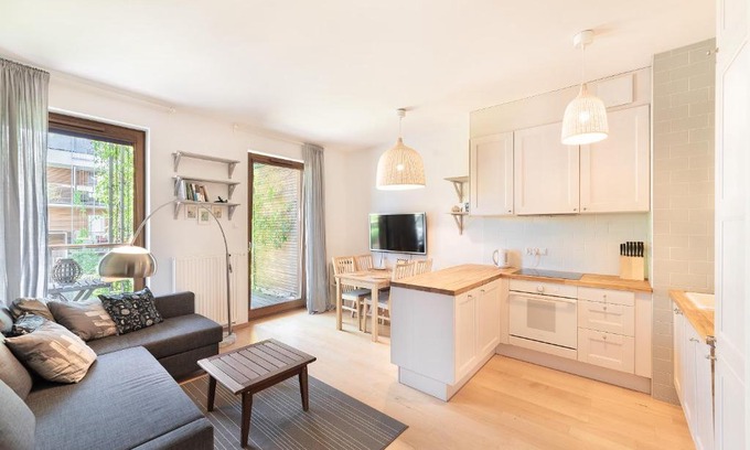 Brzezno Apartment | Apartament w Gdańsku Brzeźnie ,blisko plaży ,darmowe miejsce parkingowe ,taras