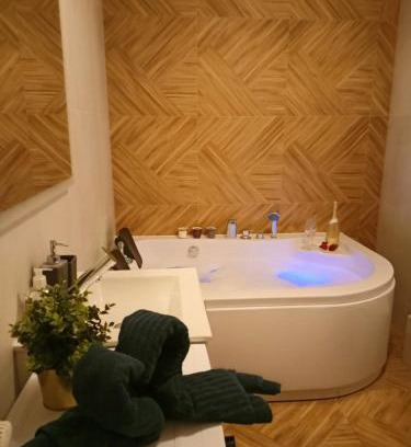Radom Apartment | Apartament z Sauna i Jacuzzi