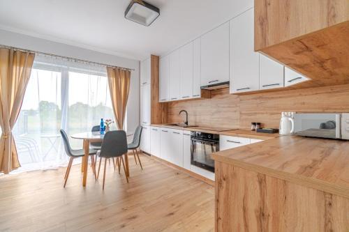 Krapkowice Apartment | Apartament z tarasem PW INVEST HOME