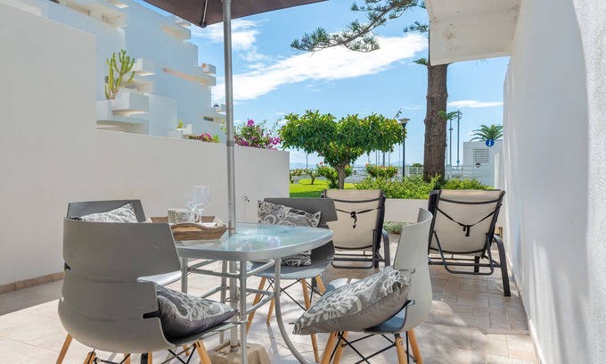 Alcudia House | APARTAMENTO 15 EDIFICIO CANOPUS - Apartment with private terrace on the seafront and with