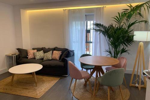 San Basilio Apartment | Apartamento a estrenar a un minuto del Alcázar