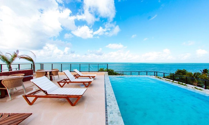 Jardim Oceania Apartment | Apartamento Beira Mar com Jacuzzi