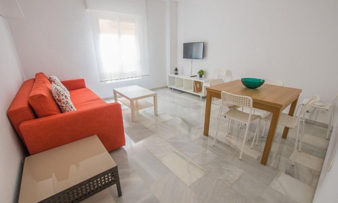 Granada City Center Apartment | Apartamento céntrico con 2 dormitorios en Granada QH Puerta Real