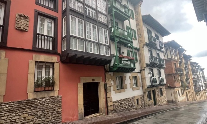La Marina Apartment | Apartamento cómodo, tranquilo y céntrico en pleno casco histórico de Hondarribia