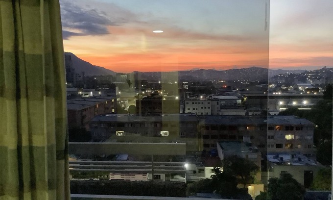 Chacao Apartment | Apartamento con Excelente Vista en El Rosal