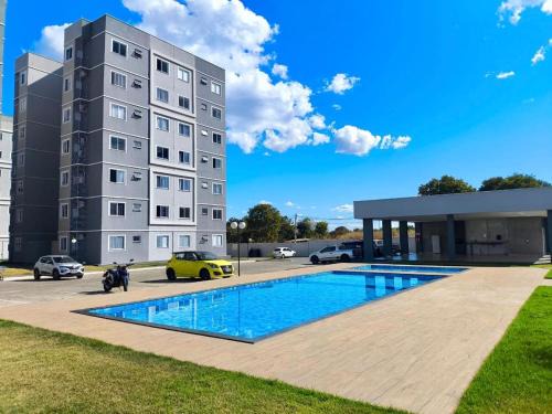Palmas Apartment | Apartamento de 02 quartos com vista para o lago