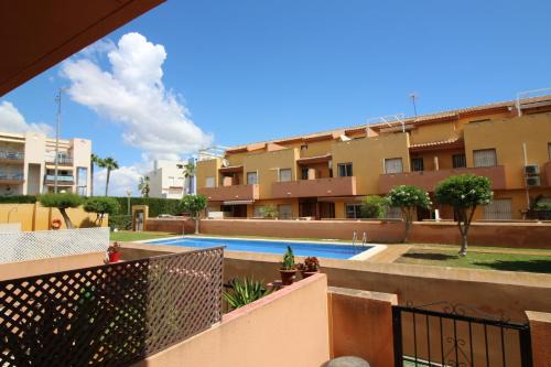 Orihuela Costa House | Apartamento de tres dormitorios terraza privada y piscina abierta todo el año, Cabo Roig, Orihuela costa, AQ-128
