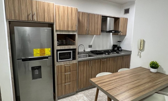 Naguanagua Apartment | Apartamento diagonal a Hesperia y Dunas - Centrico