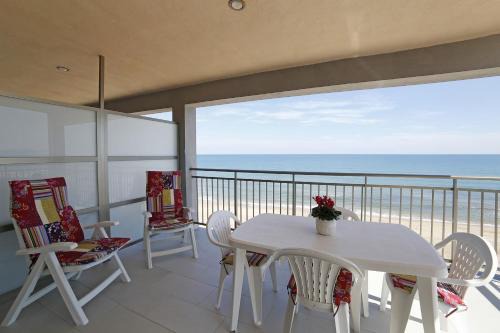 Plaza De La Costera Apartment | Apartamento Guardamar de la Safor