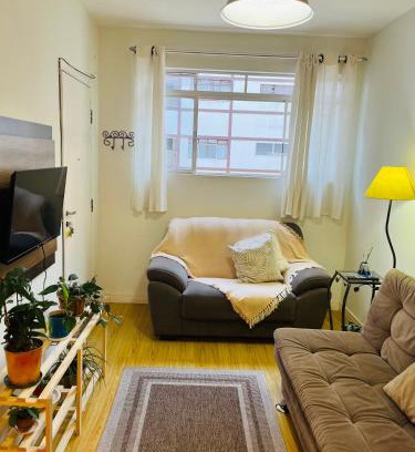 Aguas de Lindoia Apartment | Apartamento ideal para casal acomoda ate 5 pessoas - Centro com Wifi