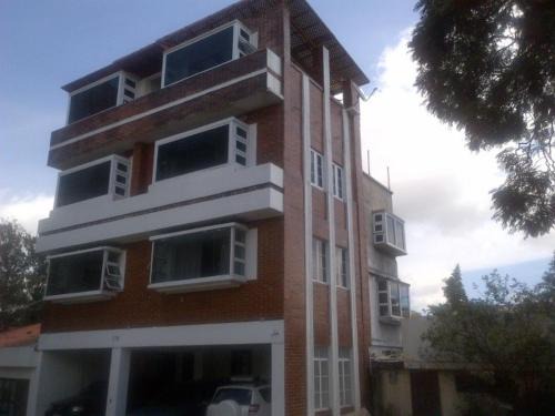Zona 13 Apartment | Apartamentos Comodos Cerca del Aeropuerto