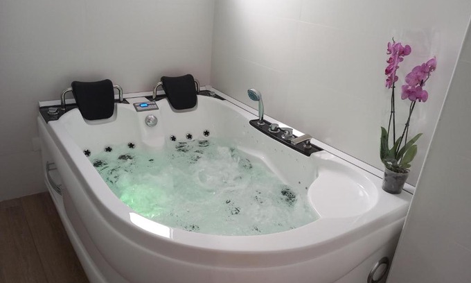 Merida Old Town Apartment | Apartamentos De la Haya & Suite con Jacuzzi, junto al Teatro Romano