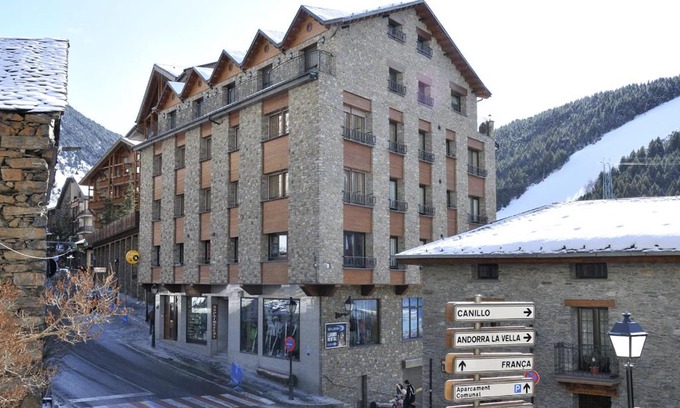 Soldeu Apartment | Apartaments Turistics Pirineu