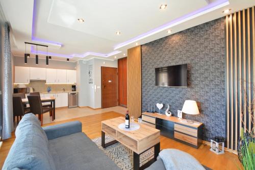 Miedzyzdroje Apartment | Apartamenty Aquamarina SeaView by Rent like home