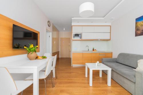 Katy Rybackie Apartment | APARTAMENTY MIERZEJA - MARINA, Kąty Rybackie, Klimatyzacja,100 m od Zalewu Wiślanego