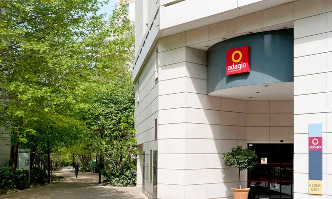 Gambetta Hotel | Aparthotel Adagio La Défense Kléber