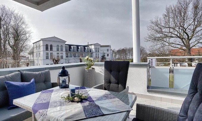 Zingst Apartment | Aparthotel "Am Kurhaus" 108, App Ostseeblick