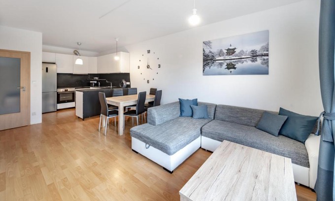 Vrchlabi Apartment | Apartmán Benedikt - soukromá zahrádka