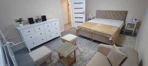 Levice Apartment | Apartmán pri hrade