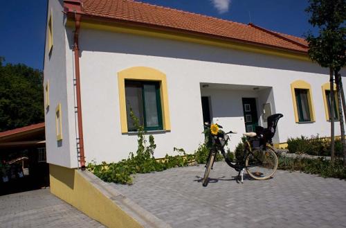 Hlohovec House | Apartmány U Zámečku
