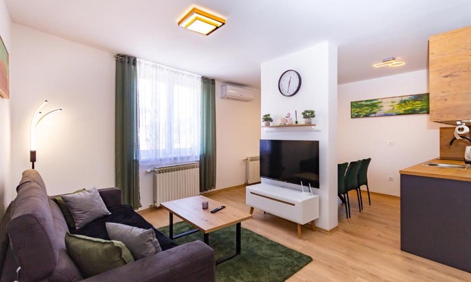 Canton 10 Apartment | Apartman Krželj B2