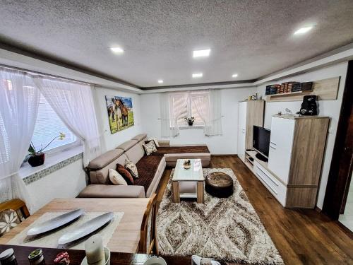 Canton 10 Apartment | Apartman Magic Sauna,Jakuzzi,Kino
