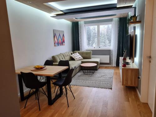 Jahorina Apartment | Apartman Snowflake - Odmah do Ski Lifta, Jahorina
