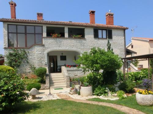 Mali Maj Apartment | Apartmani Villa Otilija