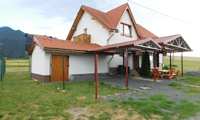 Zavazna Poruba Apartment | Apartmany Tania