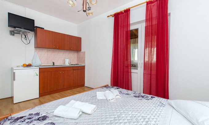 Zastrazisce Apartment | Apartments and Rooms Stjepan (31771-A4) - Zastrazisce - island Hvar