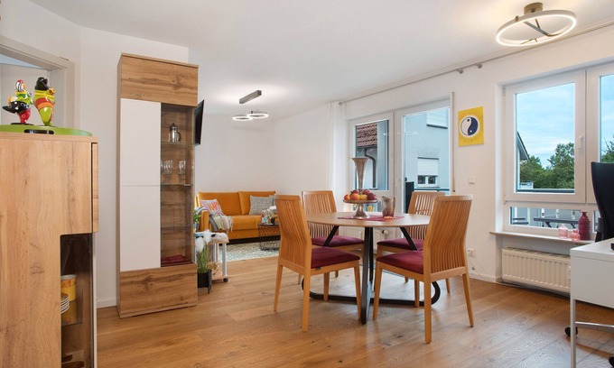 Kressbronn Apartment | Apartment 'Karma' with Mountain View, Balcony and Wi-Fi