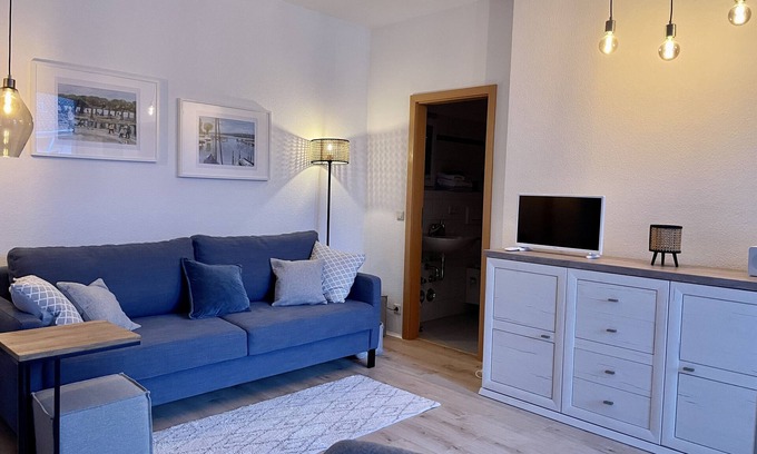 Radolfzell am Bodensee Apartment | Apartment 'Seehaase' with Balcony and Wi-Fi