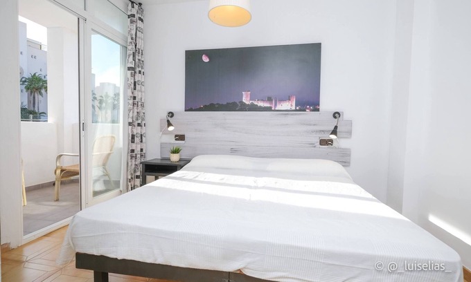 Colonia Sant Jordi Apartment | Apartment with terrace and sea view