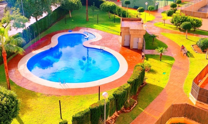 Sanlucar de Barrameda Apartment | Apartment TomCar Pool, paddle tennis, Wi-Fi and common areas