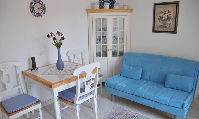 Stomorska Apartment | Apartments Sonja (10515-A1) - Stomorska - island Solta