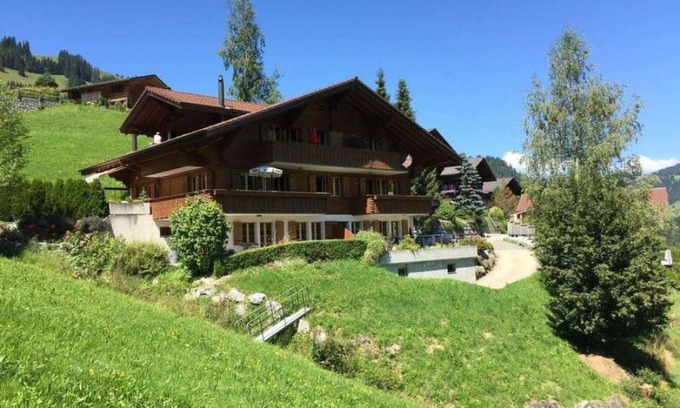 Zweisimmen Apartment | Apartment ∙ 1 bedroom ∙ 4 guests