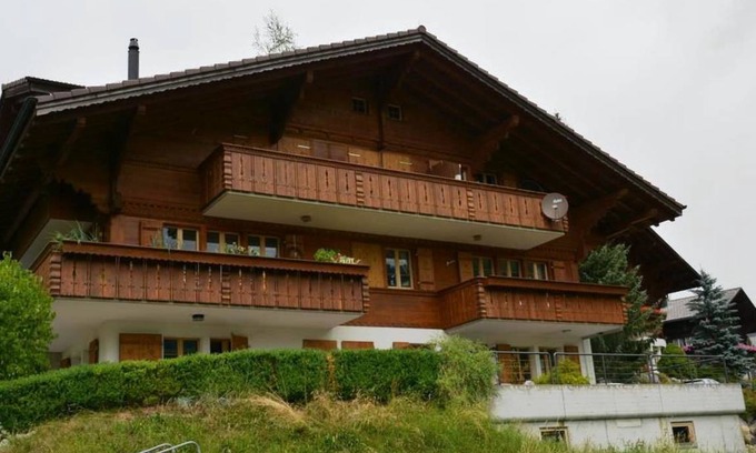 Zweisimmen Apartment | Apartment ∙ 1 bedroom ∙ 4 guests