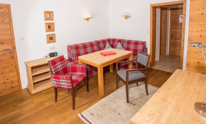 Mittelberg Apartment | Apartment - 1 bedroom with shower / WC "1-2" - Gästehaus Sonnenhof - Family Birschel