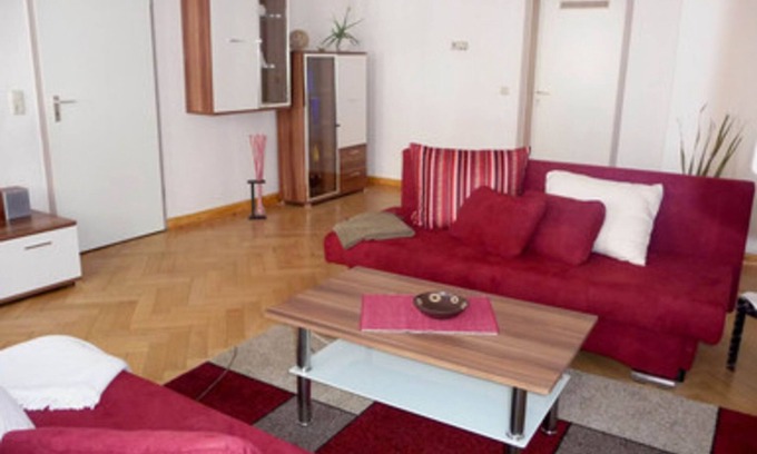Erfurt Old Town Apartment | Apartment 1 Marguerite/. 1 OG - apartments in the house to golden Schaar