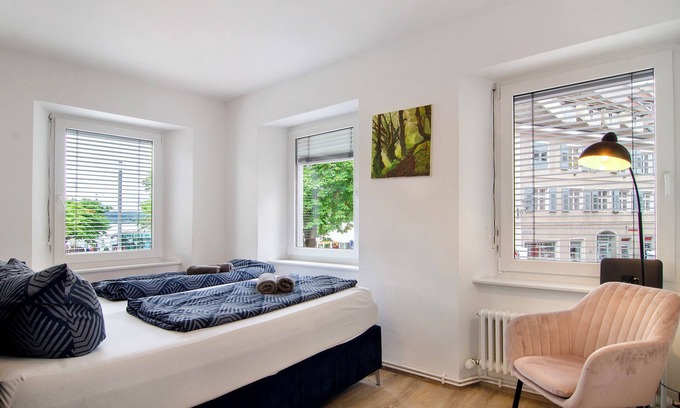 Ueberlingen Apartment | Apartment '1 Mit Seeblick' with Lake View and Wi-Fi