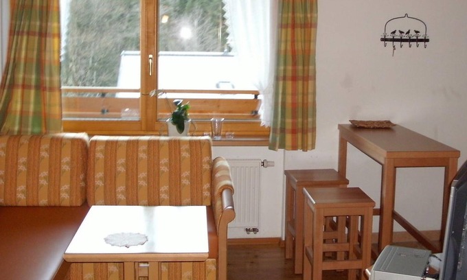 Hirschegg Apartment | Apartment/1 Schlafraum/dusche, WC Typ 6 - Ferienwohnungen Hilbrand
