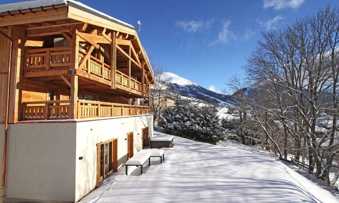 Huez-en-Oisans Apartment | Apartment ∙ 12 guests