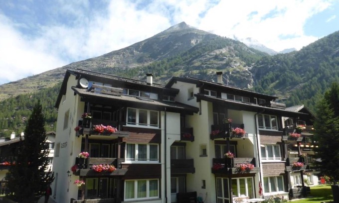 Saas Almagell Apartment | Apartment ∙ 2 bedrooms ∙ 4 guests