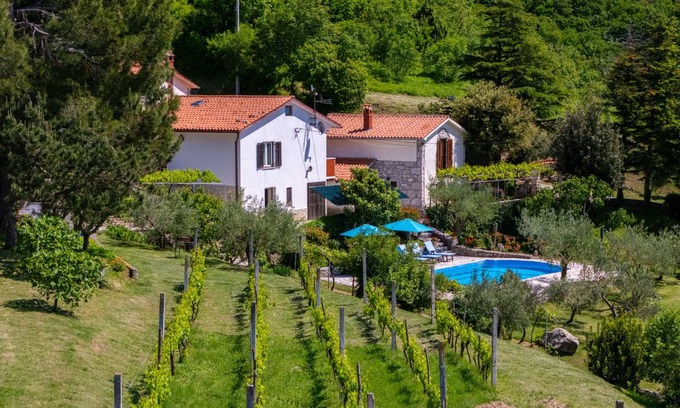 Plomin Apartment | Apartment ∙ 2 bedrooms ∙ 6 guests