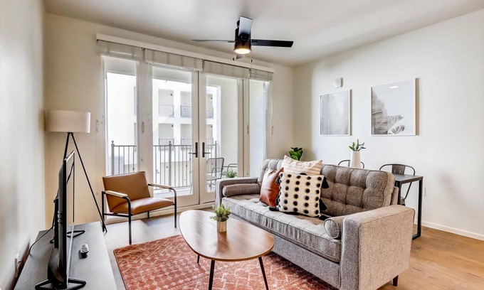 Menlo Park Apartment | Apartment ∙ 2 bedrooms ∙ 4 guests