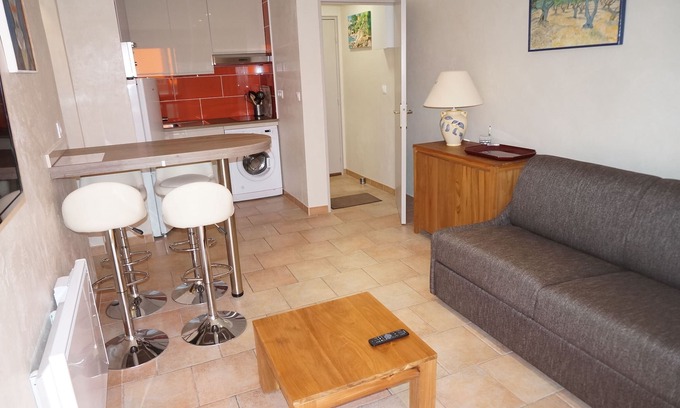 La Faviere Apartment | apartment 2 steps from the beach of la Favière