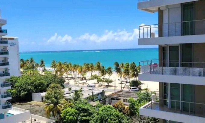 Isla Verde Apartment | Apartment 2 minutes walk from the beach located at prime Isla Verde tourist area