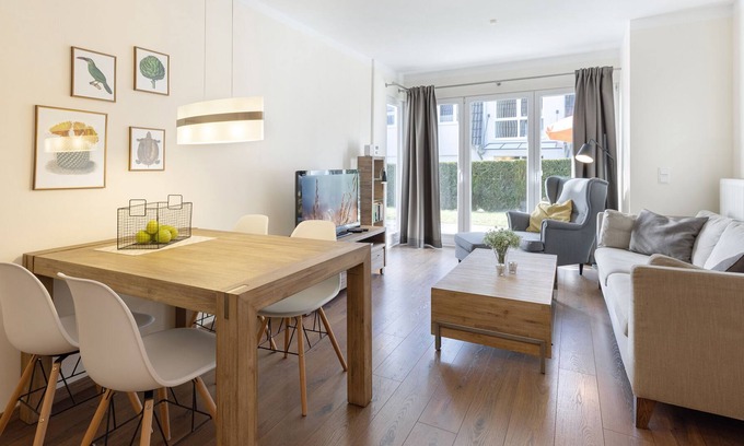 Scharbeutz Apartment | Apartment 2 with terrace in the Baltic Sea Lodge house in Scharbeutz