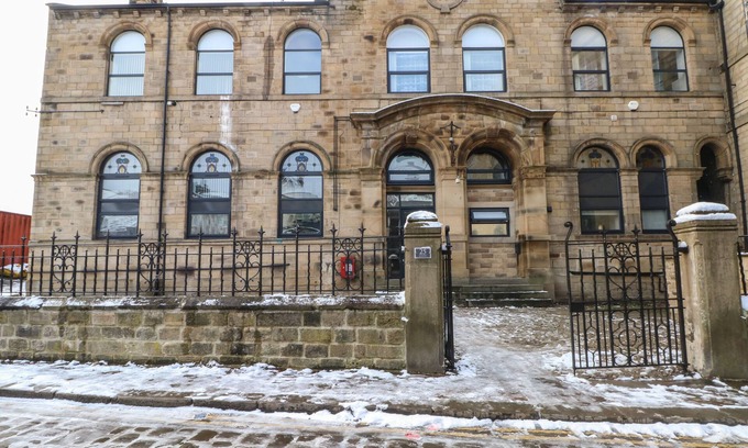 Keighley Cottage | APARTMENT 24, romantic in Keighley