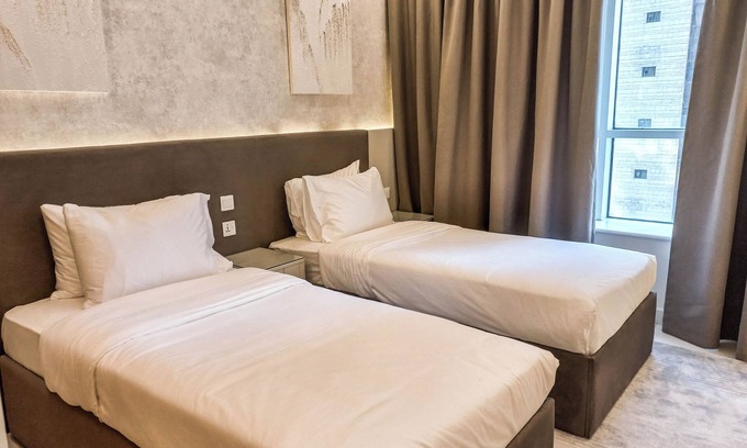 Al Danah Apartment | Apartment 2BD,Royal Home , Deluxe, Beach View, Abu Dhabi